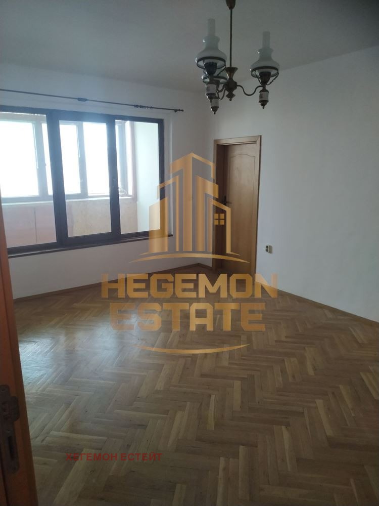 Продава 4-СТАЕН, гр. Варна, Окръжна болница-Генерали, снимка 4 - Апартаменти - 55896234