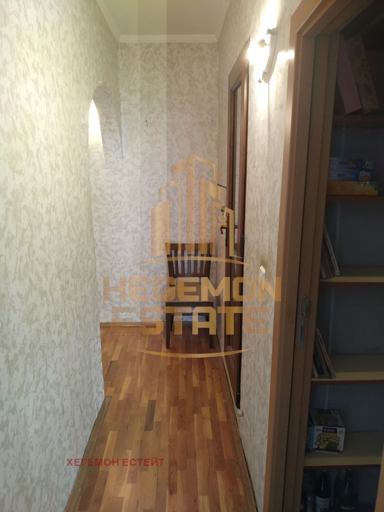 Продава 4-СТАЕН, гр. Варна, Окръжна болница-Генерали, снимка 9 - Апартаменти - 55896234