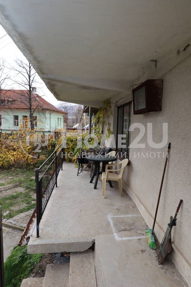 Продава ЕТАЖ ОТ КЪЩА, гр. София, с. Владая