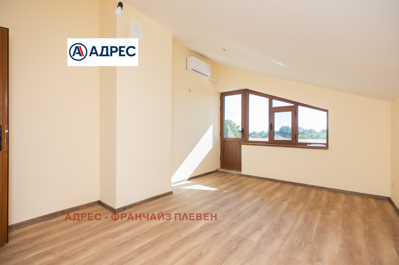 Продава КЪЩА, с. Върбица, област Плевен, снимка 8 - Къщи - 53149543