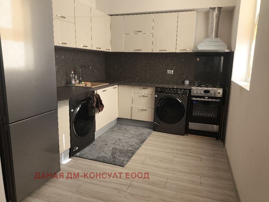 Продава 2-СТАЕН, гр. Шумен, Добруджански, снимка 11 - Апартаменти - 54132551