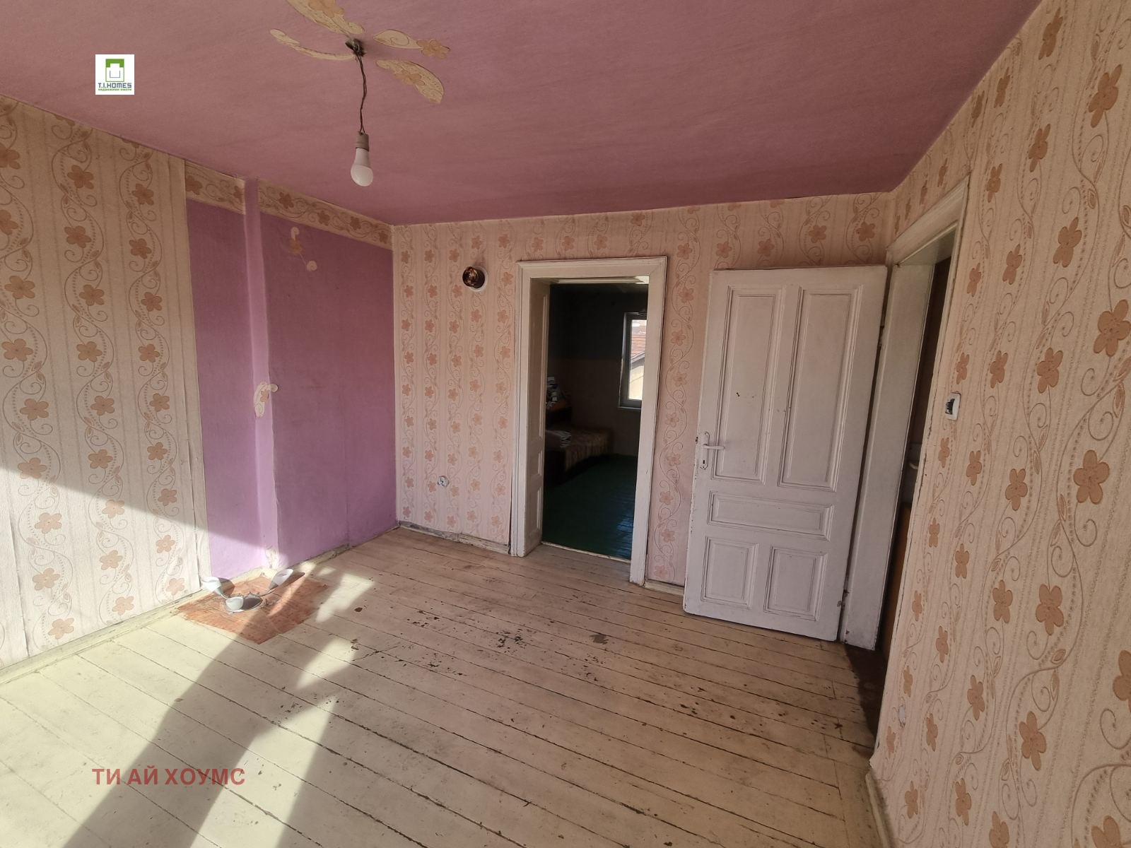 Продава 3-СТАЕН, гр. София, Център, снимка 2 - Апартаменти - 52651928