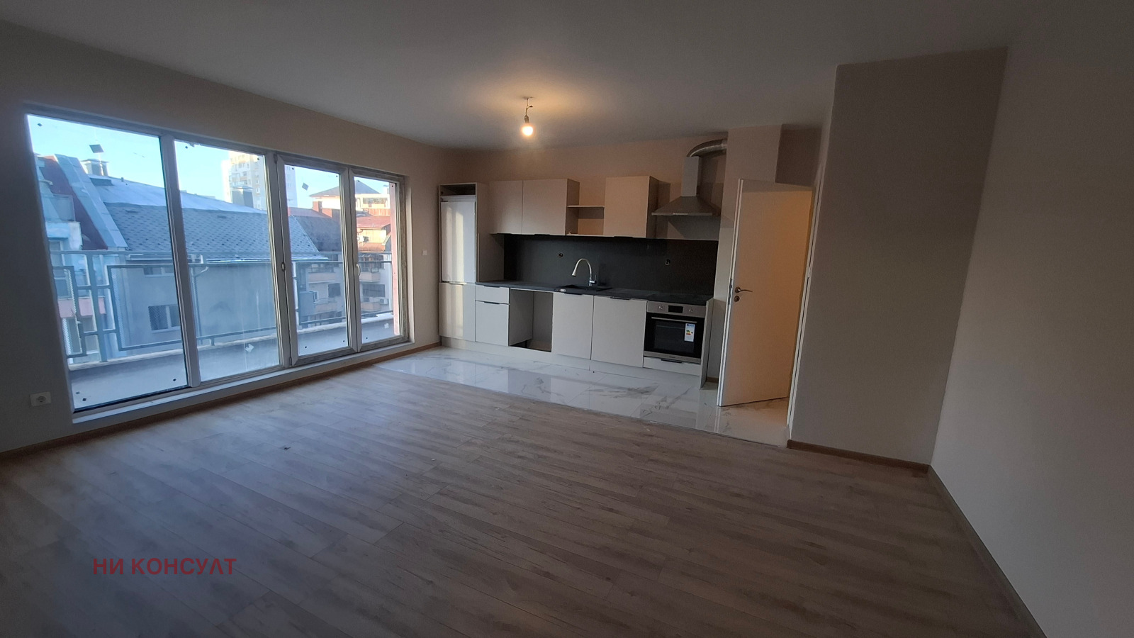 Продава 3-СТАЕН, гр. София, Люлин - център