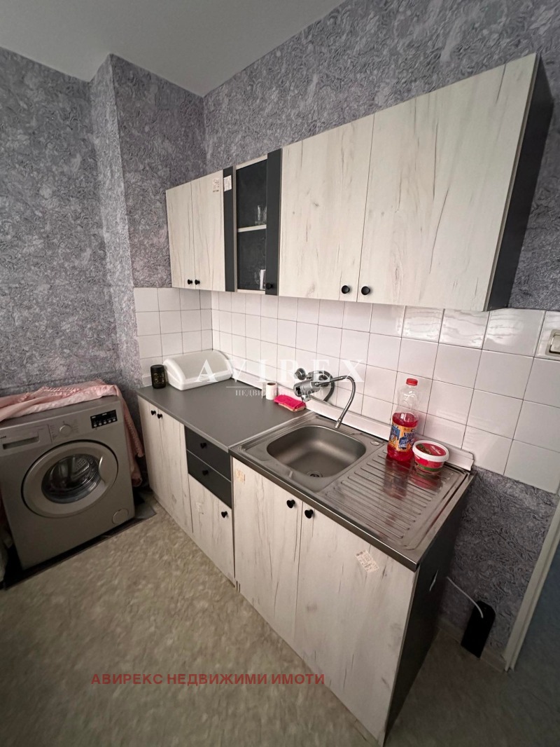 Na prodej  1 ložnice Plovdiv , Izgrev , 50 m2 | 80378792