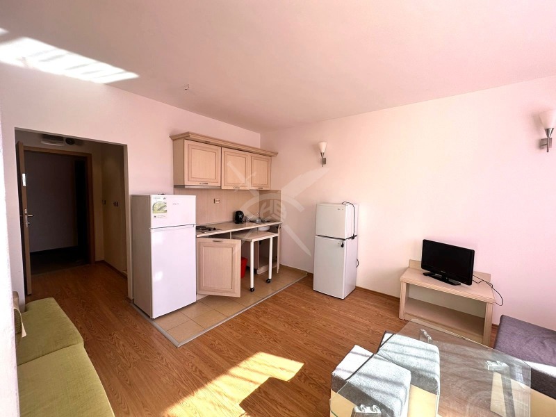 Продава  2-стаен, област Бургас, к.к. Слънчев бряг • 61 000 EUR • ID 31672836 — holmes.bg - [1] 