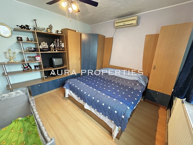 Продава  4-стаен град Разград , Варош , 98 кв.м | 87776404 - изображение [4]