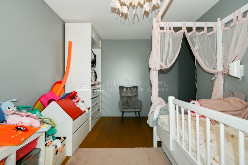 Продава  4-стаен град София , Витоша , 185 кв.м | 79697440 - изображение [17]