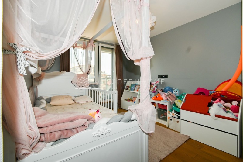 Продава  4-стаен град София , Витоша , 185 кв.м | 79697440 - изображение [16]