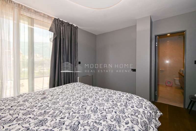 Продава  4-стаен град София , Витоша , 185 кв.м | 79697440 - изображение [10]