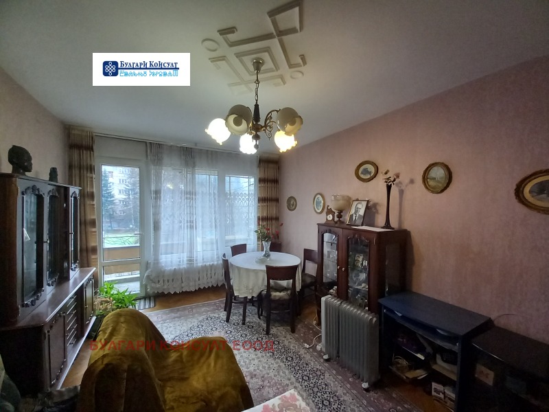 Продава 4-СТАЕН, гр. София, Гоце Делчев