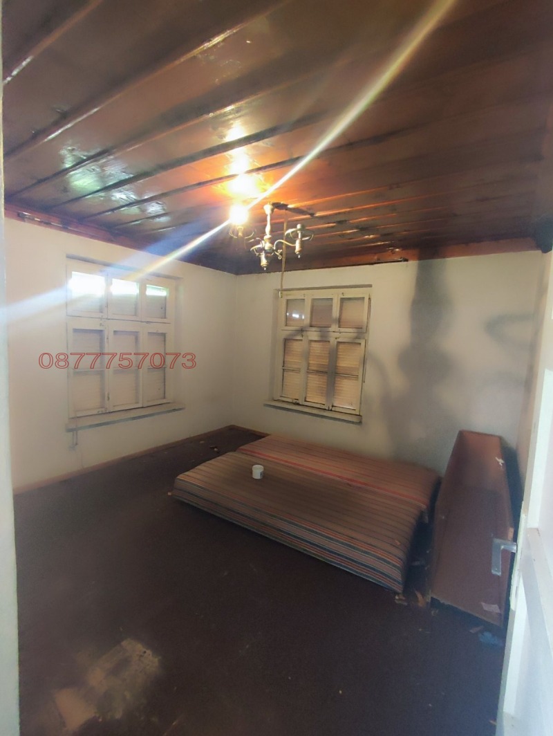 Eladó  Ház régió Plovdiv , Begovo , 168 négyzetméter | 78470855 - kép [11]