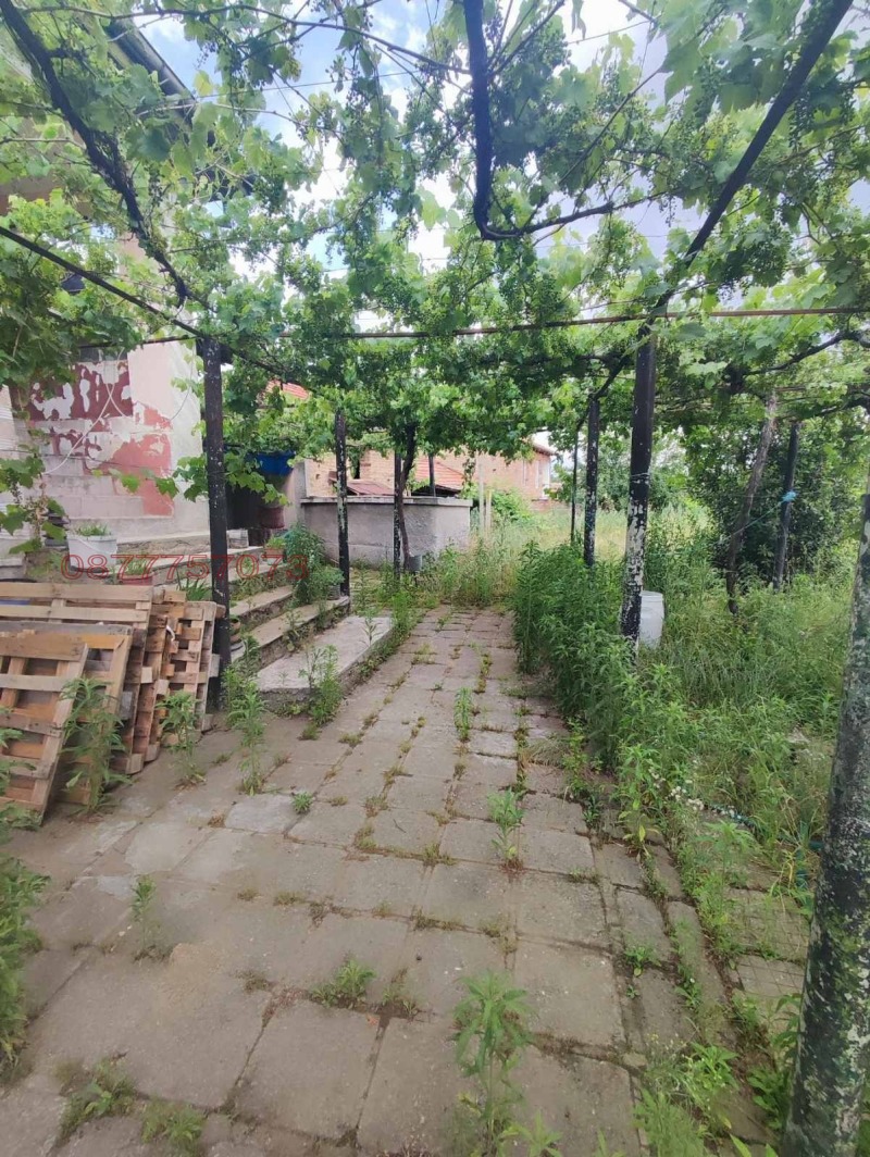 Eladó  Ház régió Plovdiv , Begovo , 168 négyzetméter | 78470855 - kép [6]