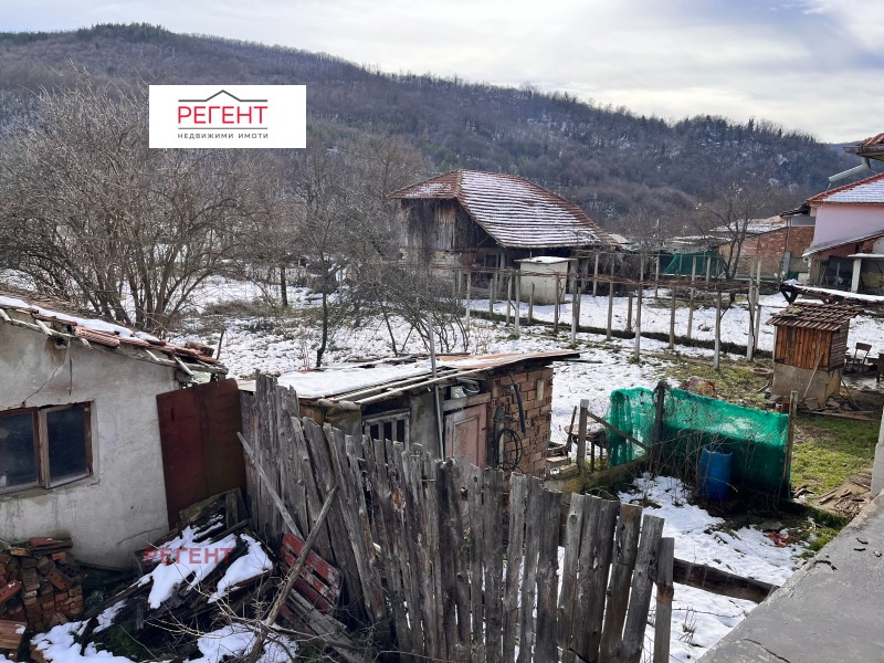 Продава КЪЩА, с. Градница, област Габрово, снимка 4 - Къщи - 53558757