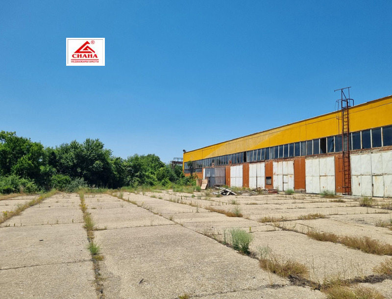 Продава  Пром. помещение област Русе , гр. Бяла , 10000 кв.м | 77266396