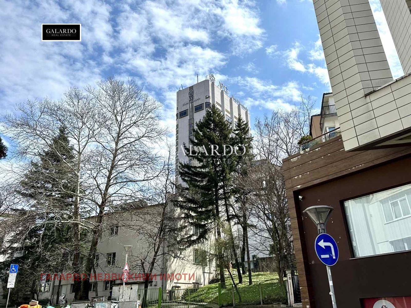 Продава МАГАЗИН, гр. София, Лозенец, снимка 2 - Магазини - 53990421