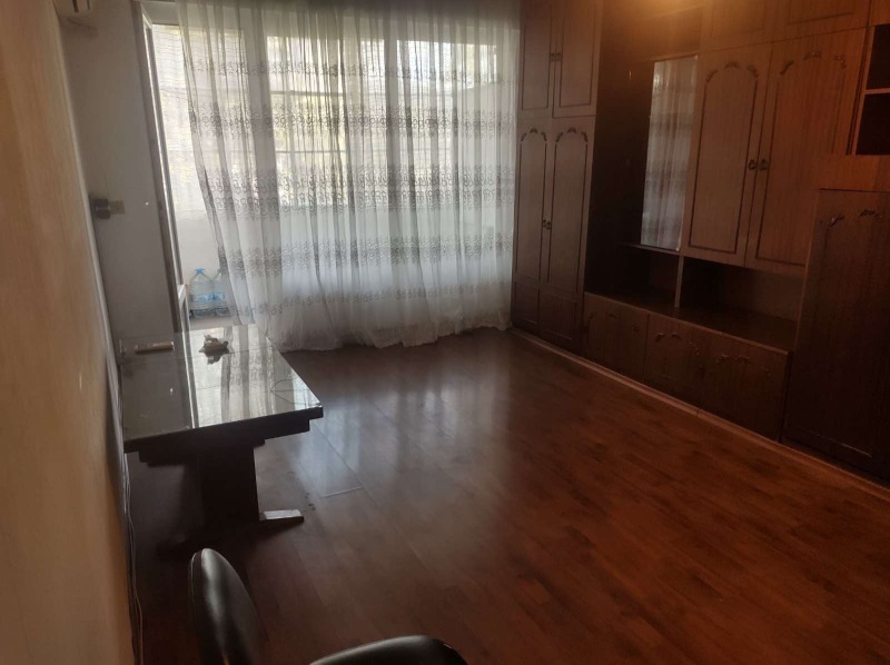 Продаја  1 спаваћа соба Шумен , Бојан Балгаранов 1 , 64 м2 | 40947451 - слика [2]