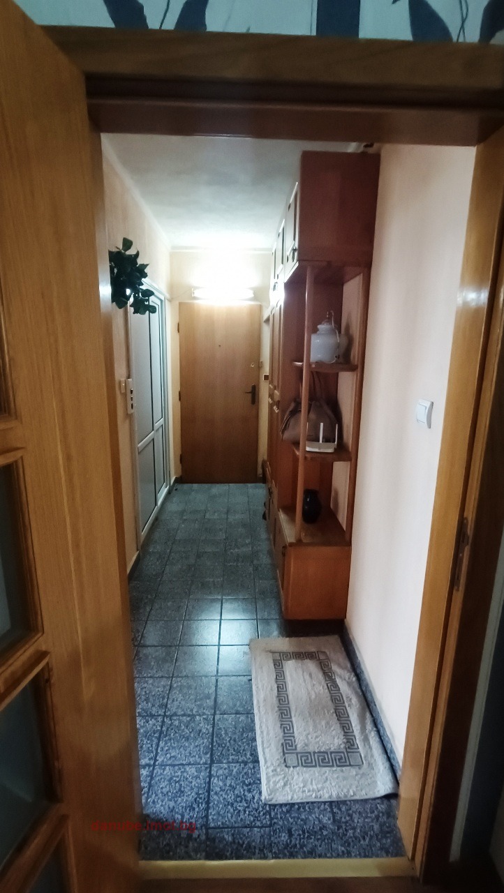 Na sprzedaż  1 sypialnia Ruse , Czarodejka - Jug , 68 mkw | 26290412 - obraz [14]