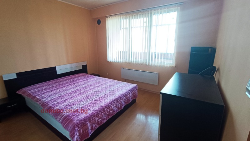 Na sprzedaż  1 sypialnia Ruse , Czarodejka - Jug , 68 mkw | 26290412 - obraz [6]