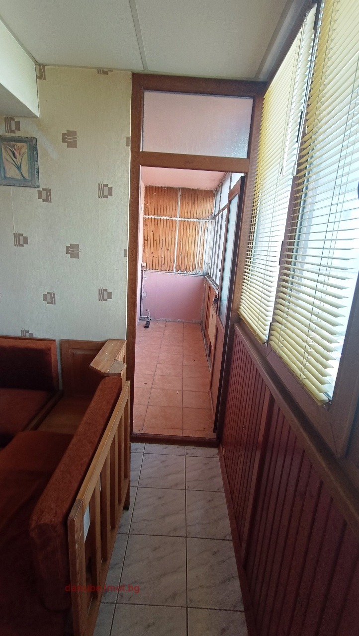 Na sprzedaż  1 sypialnia Ruse , Czarodejka - Jug , 68 mkw | 26290412 - obraz [4]