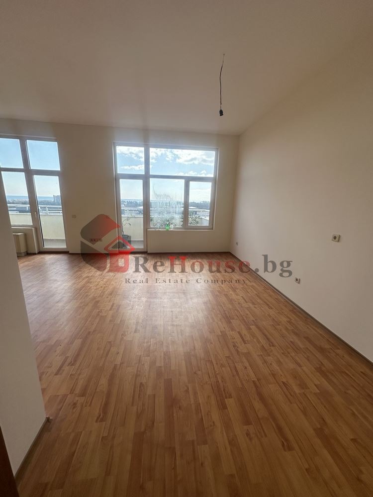 À venda  2 quartos Varna , k.k. Sv.Sv. Konstantin i Elena , 180 m² | 39174550 - imagem [5]