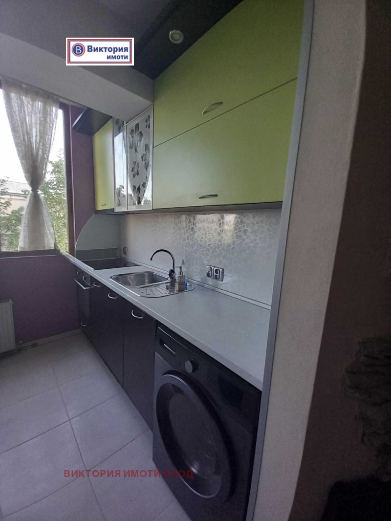 Продава 3-СТАЕН, гр. Велико Търново, Център, снимка 2 - Апартаменти - 52327887