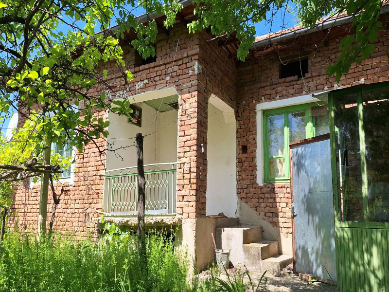 Продава КЪЩА, с. Александрово, област Велико Търново, снимка 1 - Къщи - 46432255