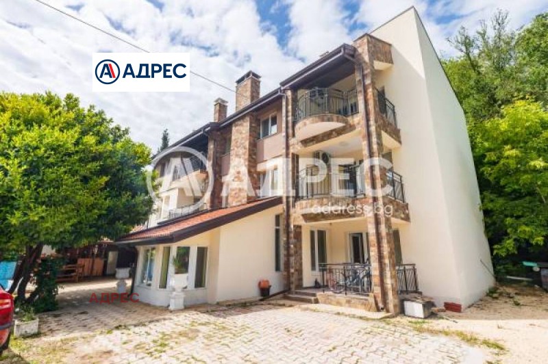 In vendita  Hotel regione Dobrič , Kavarna , 414 mq | 50946991