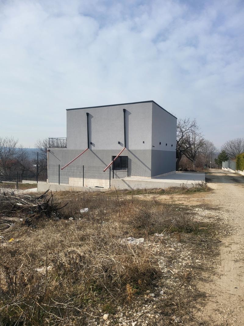 Till salu  Komplott Pleven , Kailaka , 480 kvm | 63684200