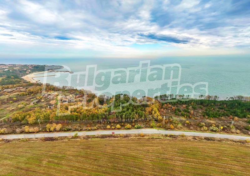 Продава ПАРЦЕЛ в област Варна, гр. Бяла - 44903 кв.м / 4 380 000 € » 8 566 535.40 лв., БЪЛГЕРИАН ПРОПЕРТИС