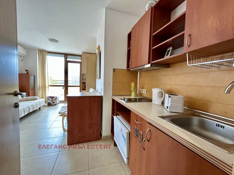 Продава  2-стаен област Бургас , к.к. Слънчев бряг , 118 кв.м | 78961389 - изображение [3]