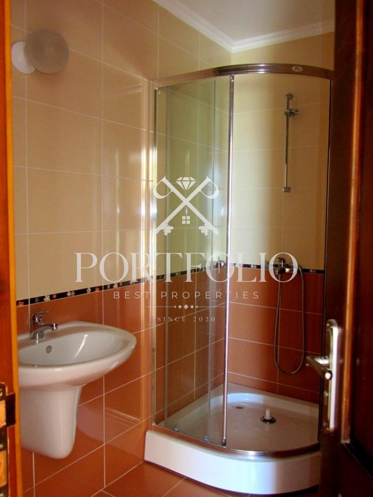Till salu  2 sovrum region Burgas , Sveti Vlas , 142 kvm | 73197132 - bild [17]