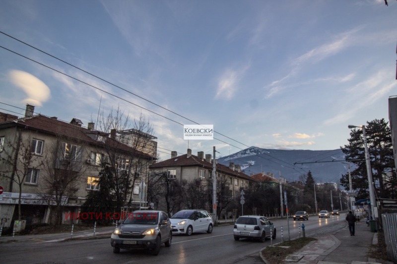 Продава  3-стаен, град София, Бъкстон •  195 000 EUR • ID 78382714 — holmes.bg - [1] 