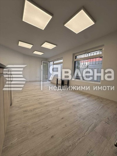 Продава ОФИС, гр. Варна, Колхозен пазар, снимка 2 - Офиси - 53068442
