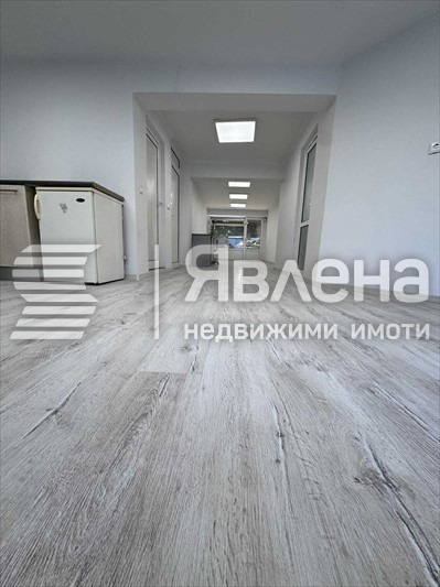 Продава ОФИС, гр. Варна, Колхозен пазар, снимка 5 - Офиси - 53068442