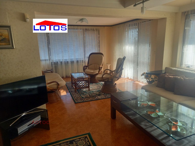 Продава  Къща град Варна , к.к. Чайка , 313 кв.м | 99103037 - изображение [12]