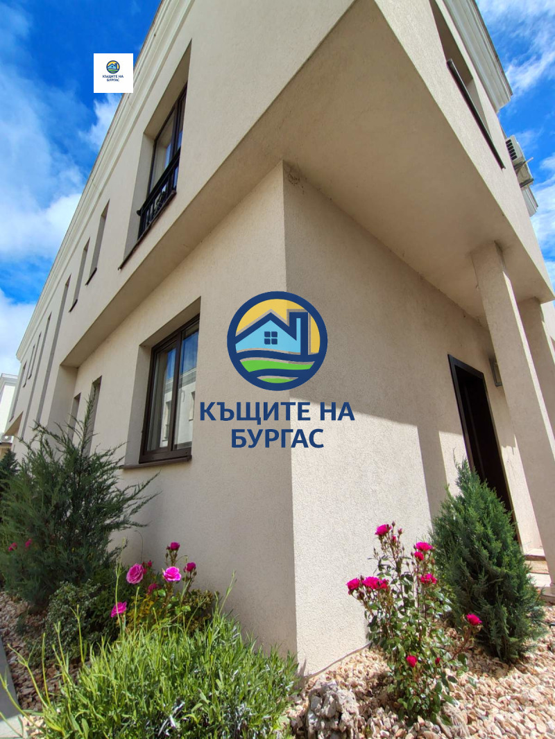 Продава КЪЩА, гр. Бургас, Сарафово, снимка 3 - Къщи - 53092762