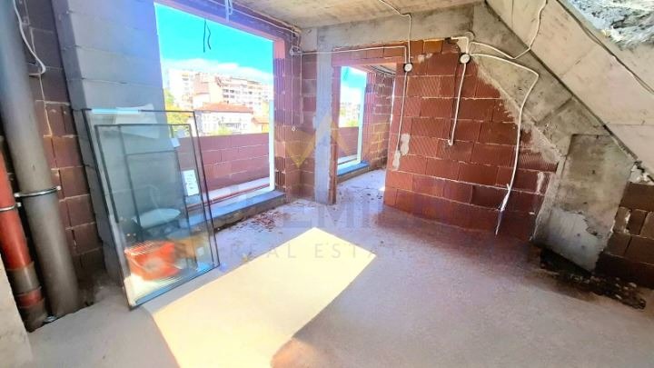 En venta  1 dormitorio Sofia , Tsentar , 66 metros cuadrados | 32343897 - imagen [2]