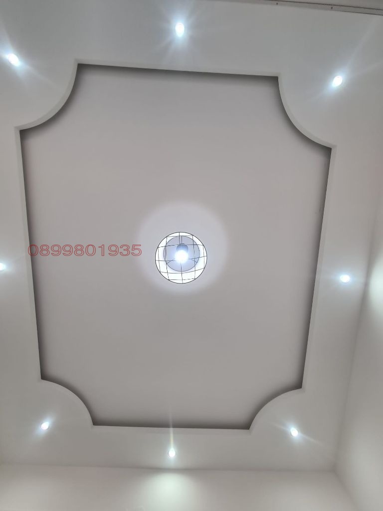 Продава 3-СТАЕН, гр. Кърджали, Възрожденци, снимка 2 - Апартаменти - 52787388