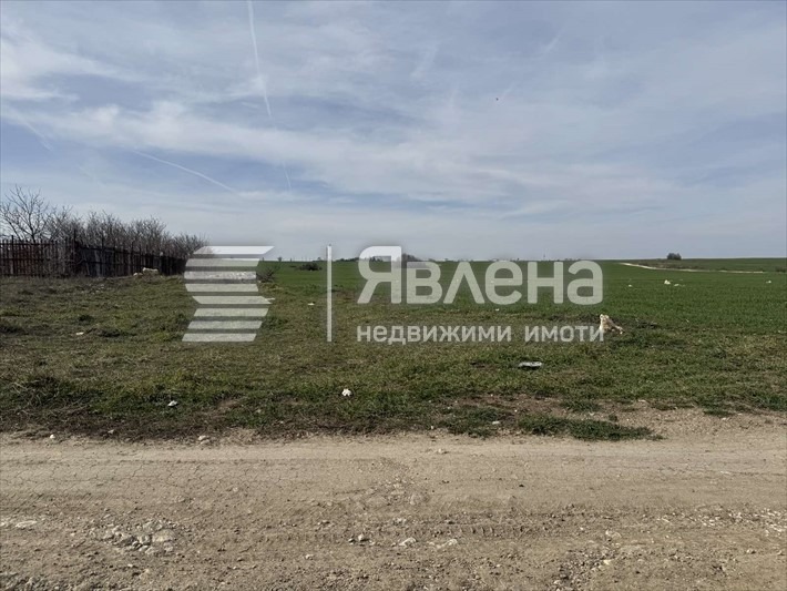 Продаја  Плот Варна , м-т Добрева чешма , 780 м2 | 50204147 - слика [2]