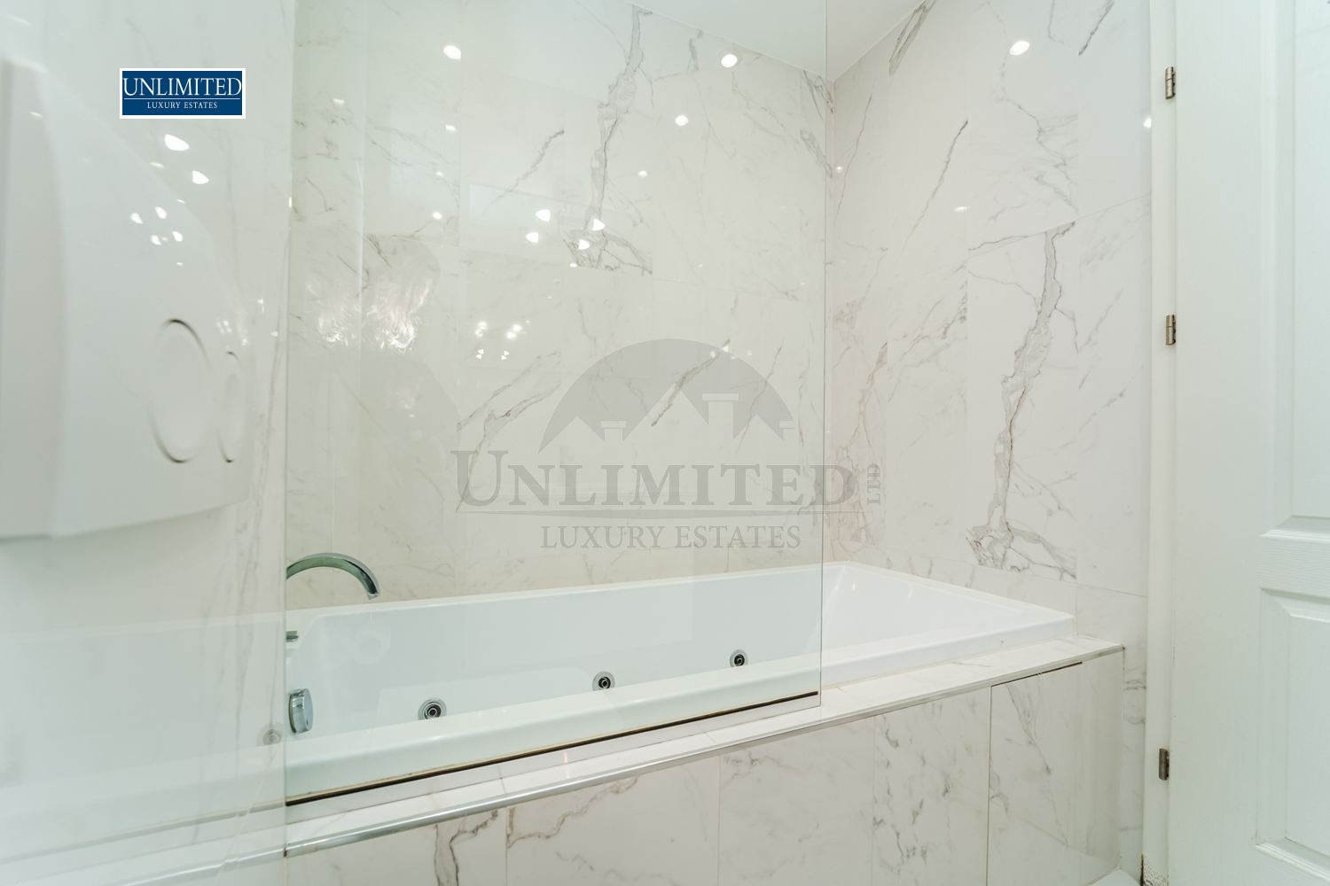 Продава 3-СТАЕН, гр. София, Лозенец, снимка 12 - Апартаменти - 54352626