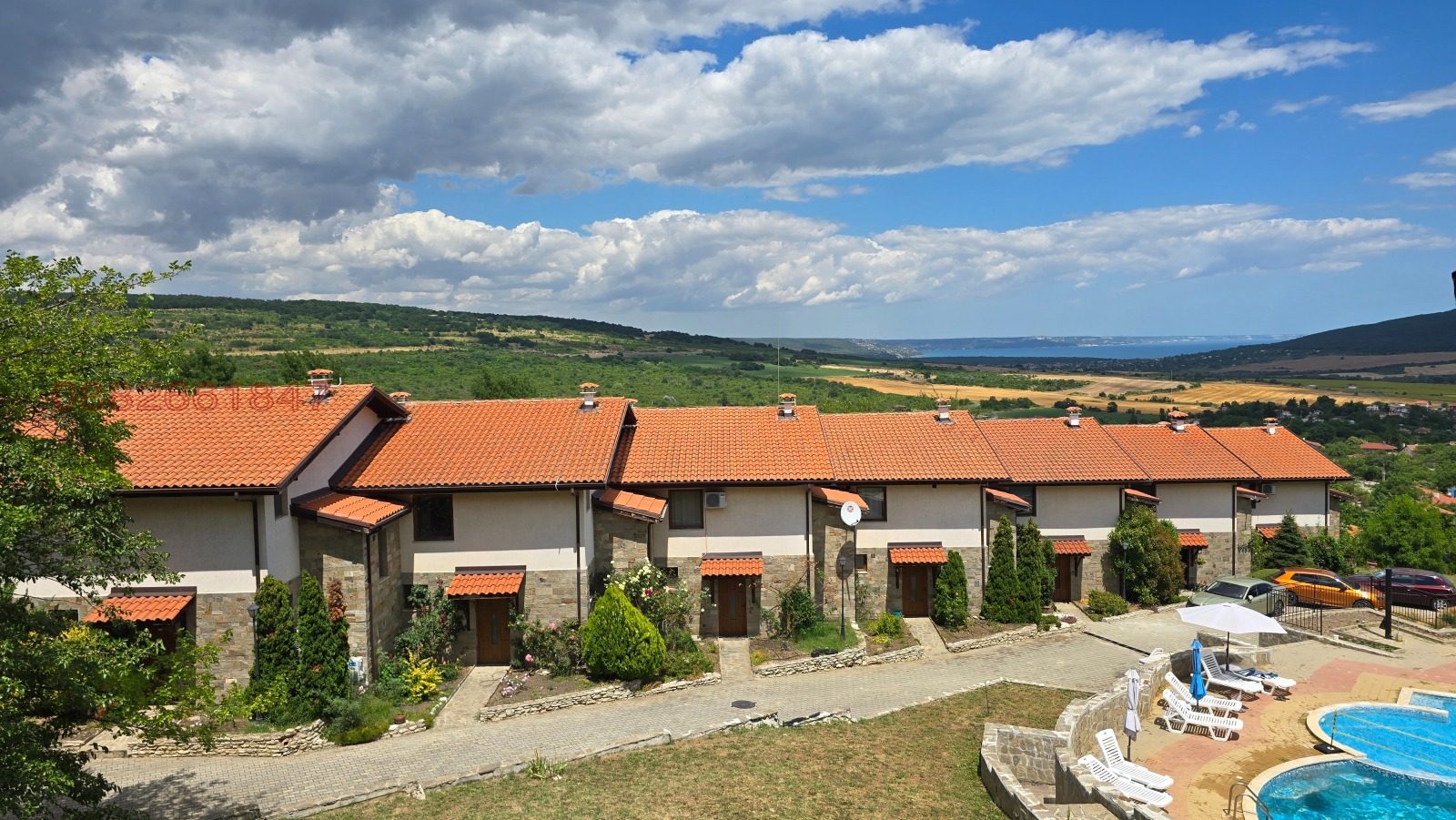 Продава КЪЩА, с. Осеново, област Варна