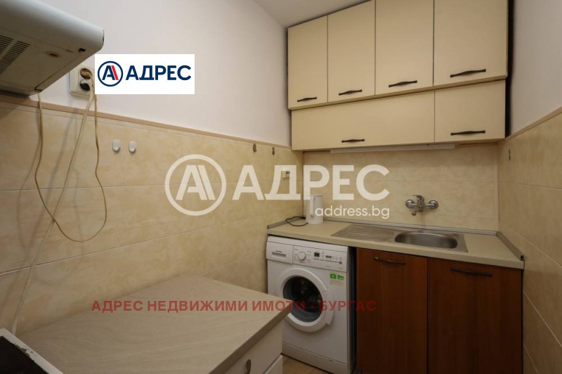 Продава 3-СТАЕН, гр. Бургас, Център, снимка 12 - Aпартаменти - 49540526