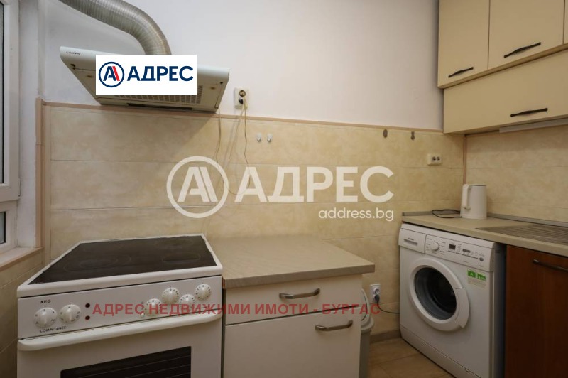 Продава 3-СТАЕН, гр. Бургас, Център, снимка 11 - Aпартаменти - 49540526