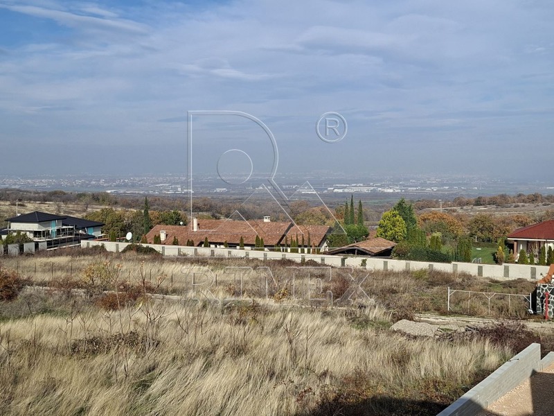 Продава КЪЩА, с. Белащица, област Пловдив, снимка 5 - Къщи - 52556390