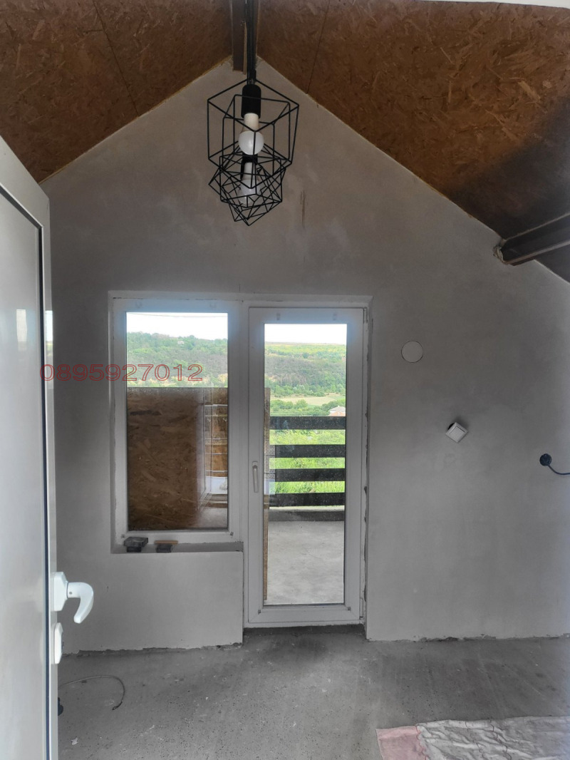 Продава ВИЛА, гр. Русе, Промишлена зона - Запад, снимка 11 - Вили - 52781187