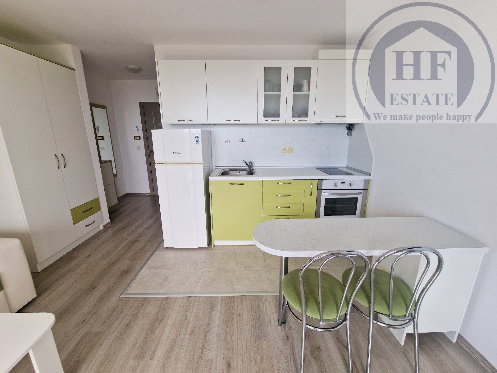 Продава 1-СТАЕН, гр. Бяла, област Варна, снимка 6 - Апартаменти - 56047213