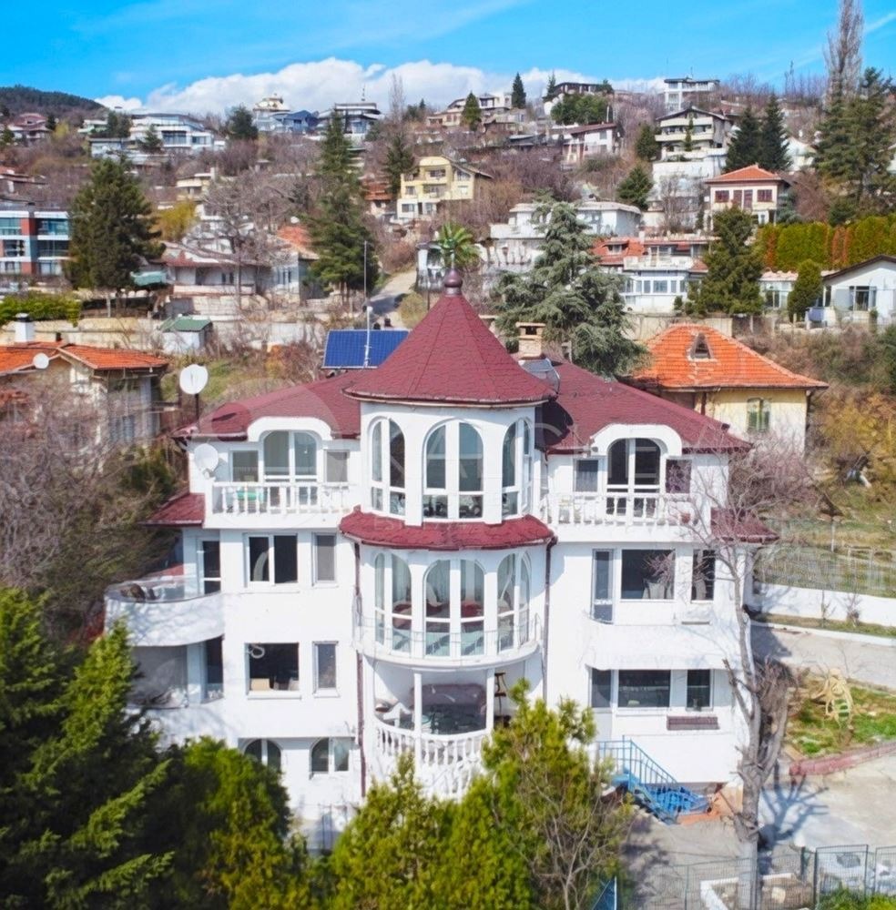 Продава КЪЩА, гр. Варна, Свети Никола, снимка 3 - Къщи - 49954149