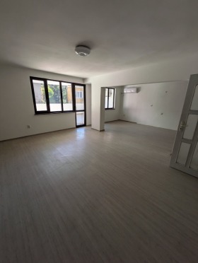 2 bedroom Tsentar, Burgas 3