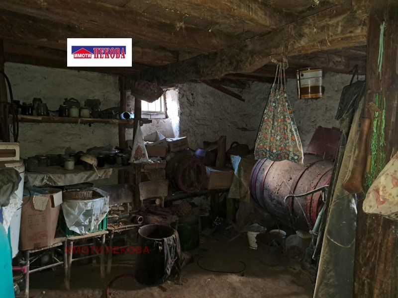 Продава КЪЩА, с. Чичил, област Видин, снимка 8 - Къщи - 52388201