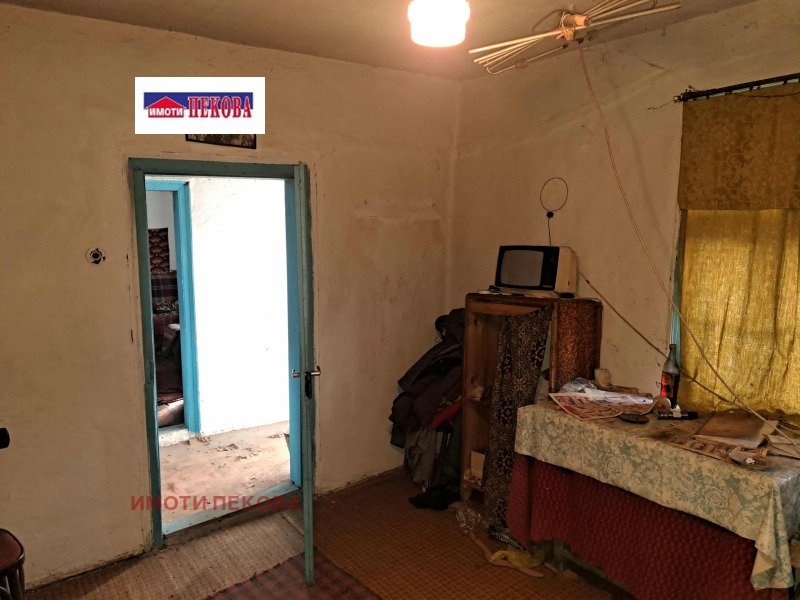 Продава КЪЩА, с. Чичил, област Видин, снимка 6 - Къщи - 52388201